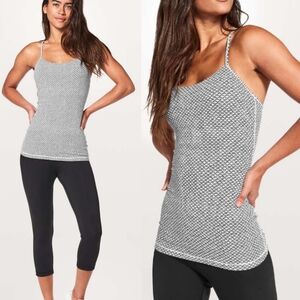 Lululemon Power Pose Tank inMonochromic White/Black Combo Size 10